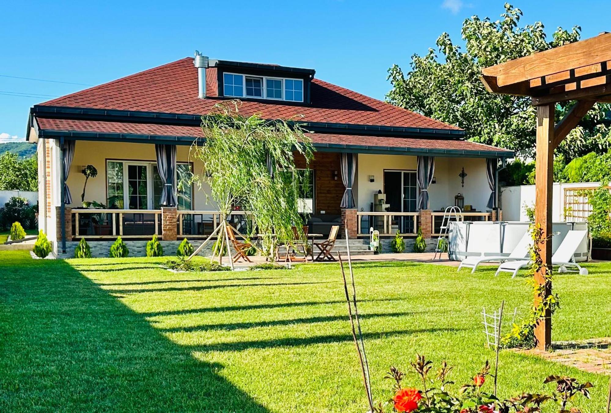 Entire Villa Near Tbilisi Nature Reserve With Panoramic View Mtsʼkhetʼa Екстериор снимка