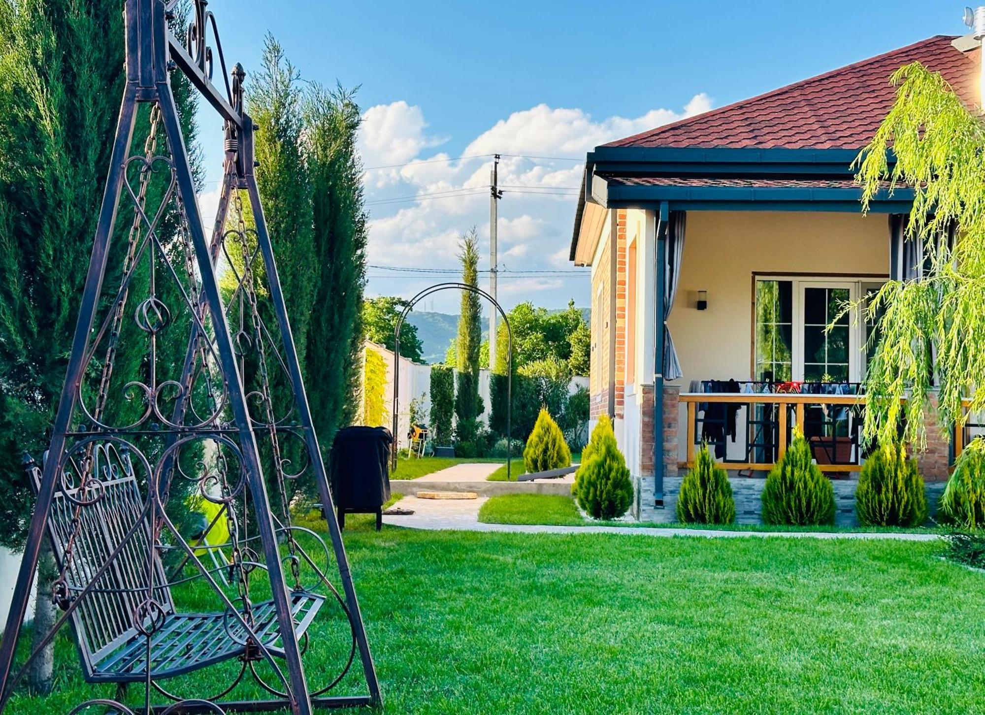 Entire Villa Near Tbilisi Nature Reserve With Panoramic View Mtsʼkhetʼa Екстериор снимка